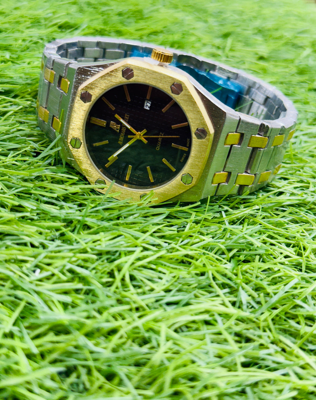 GOLDEN BLACK COMBO